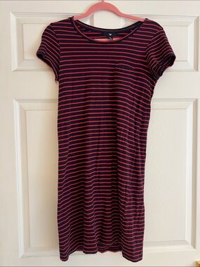 Gap navy and red striped t shirt dress XS